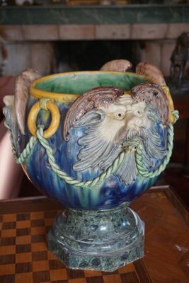 Grand cache-pot en céramique, socle en marbre. - Photo 1