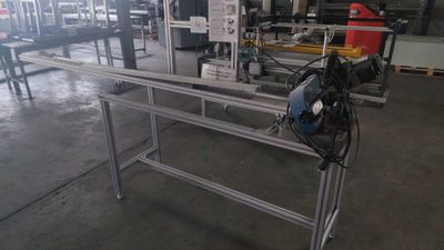 l'image d'une machine installée dans une pièce