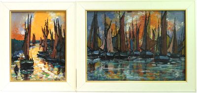 deux tableaux représentant des voiliers dans un port au coucher du soleil, au bord d'un lac
