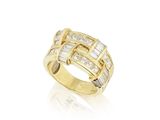 une bague sertie d'un diamant et de dix-huit pierres, signée Van Cleef