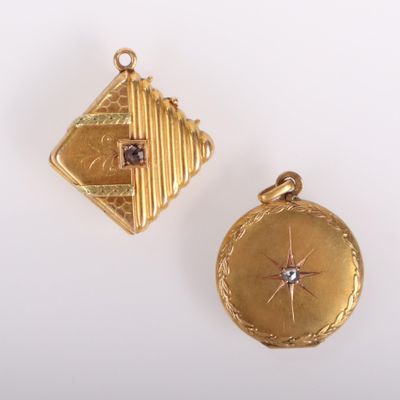 an image of a gold locke and a diamond on a white background