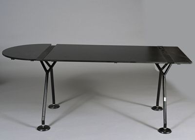 Norman FOSTER, Édition TECNO Bureau modèle Nomos à structure…