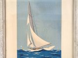 tableau représentant un voilier en pleine mer, avec le ciel en arrière-plan