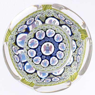 Whitefriars. Presse-papiers daté 1975, à décor de cercle pér…