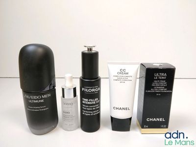 Lot de 5 produits cosmétiques de marques IOMA, CHANEL, SISHE…