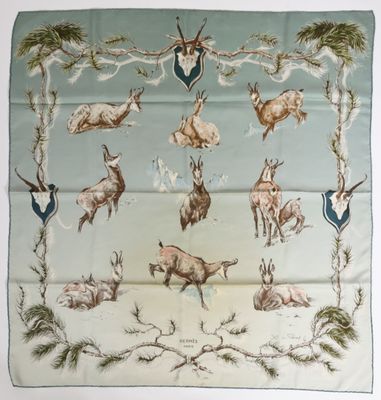 an image of a scarf with animals on it