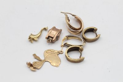 Bijoux en or - Réunion de pièces uniques