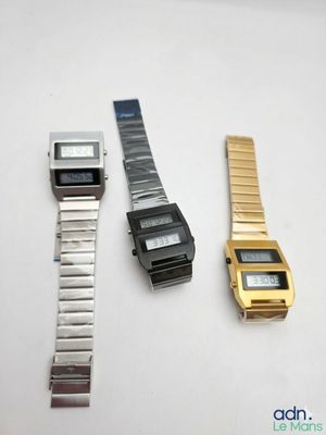 Expédition obligatoire - Produit neuf – Lot de 3 montres num…