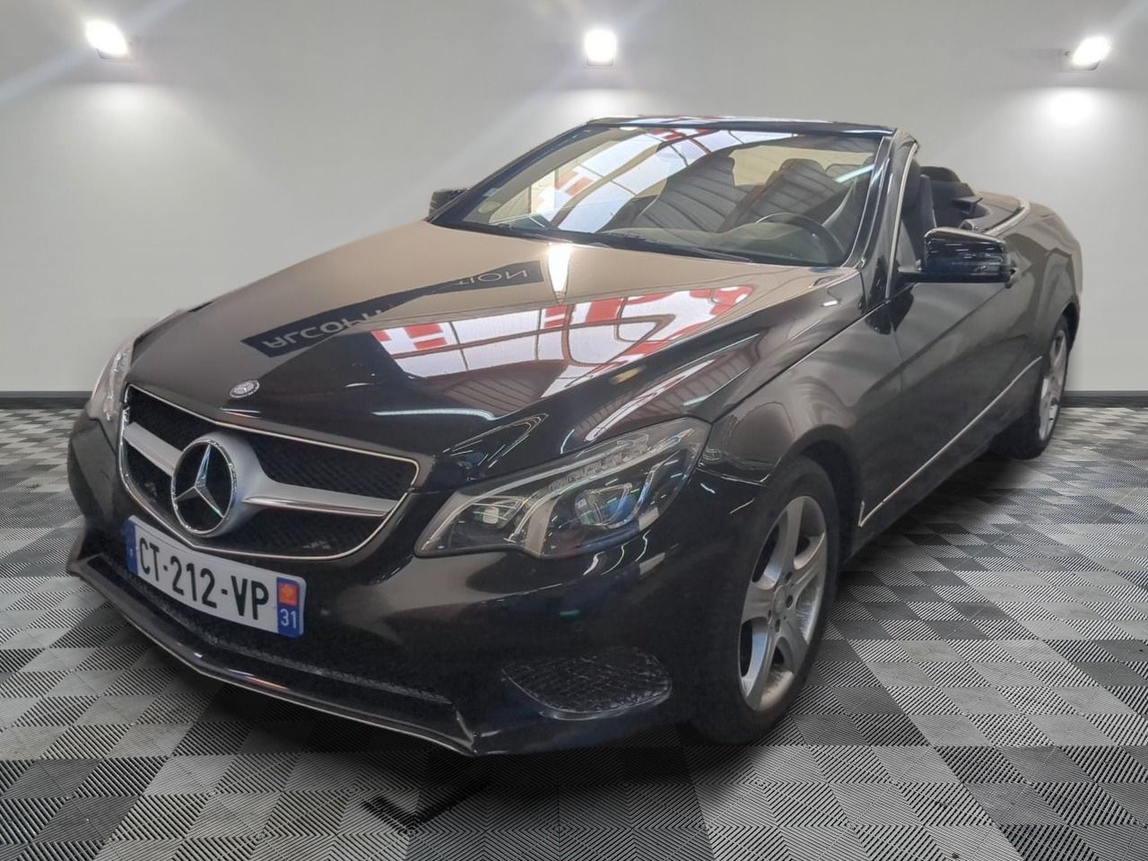 MERCEDES-BENZ - CLASSE E CABRIOLET 220 CDI EXECUTIVE A - GO - Mise en service: 16/05/2013 - euro 5. Problème de remon...
