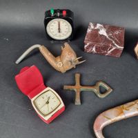 Manette : boîte en marbre rouge veiné, poignard avec fourrea… (photo 2)