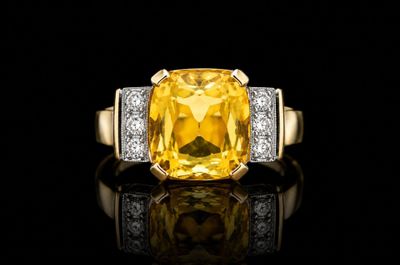 Bague en saphir jaune et diamant