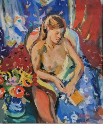 une peinture à l'huile représentant une femme assise sur une chaise, entourée de fleurs