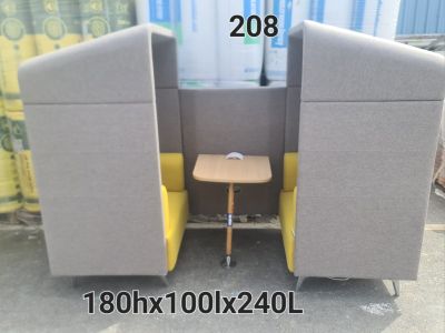 Lot de 2 cabines acoustiques avec table intégrée, revêtement…