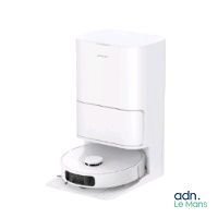 des toilettes blanches avec un couvercle blanc et un réservoir blanc