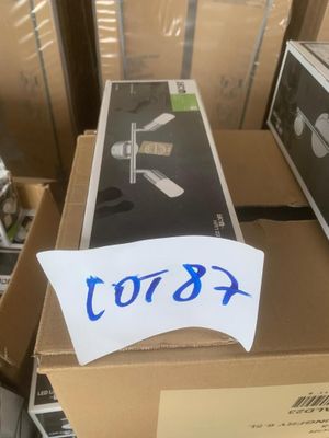 5 luminaires LED WOFI. Spot / barre lumineuse LED 2 têtes or…