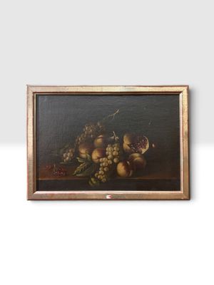 une image d'un tableau de fruits sur une table