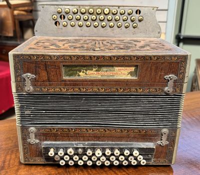 Accordéon PAOLO SOPRANI à Castelfidardo : Chromatique, 3 ran…