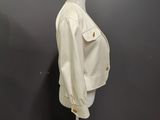 an image of a mannequin mannequin with a white jacket on it