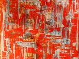 une peinture abstraite réalisée à la peinture rouge et bleue sur fond blanc