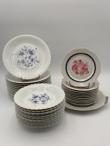 Partie de service en porcelaine de Limoges signée Georges Boyer à...
