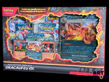 une boîte de cartes Pokémon exposée dans un magasin