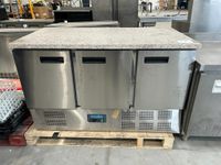 Tou réfrigérée positive marbre polar, dimensions : 137x70x84…