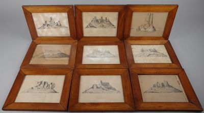six dessins représentant un château, montés dans des cadres en bois