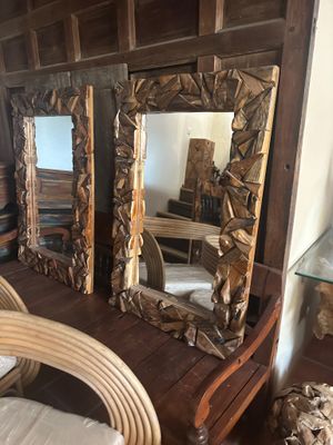 Miroir en bois flotté H. 80 cm ; L.