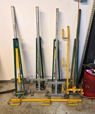 4 taquets d'échelle MACC - A enlever dans les environs de Lo…