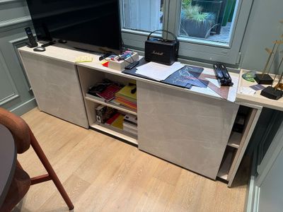 a tv that is sitting on top of a table