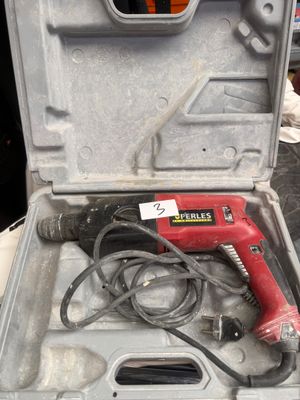 a tool that is sitting in a case on a table