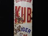 une pancarte sur laquelle est écrit « bourbon kub tiger k »