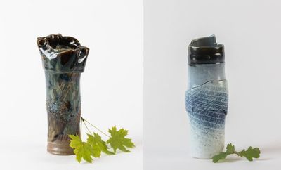 deux types de vases différents, à gauche et à droite