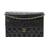 chanel sac à rabat en agneau matelassé noir