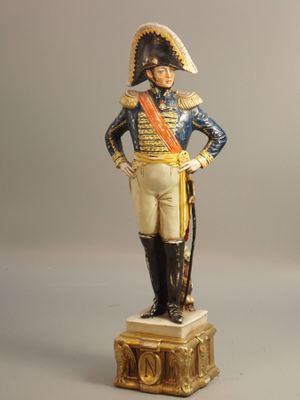 Porcelaine d'Italie - de Capodimonte signé B.