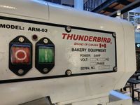 1 pétrin THUNDERBIRD modèle ARM 02 No de série 2243567 avec … (photo 4)
