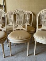 SUITE DE HUIT CHAISES cannées à dossier lyre en bois mouluré… (photo 3)