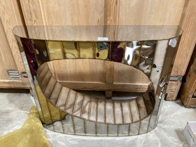 Julian Mayor (né en 1976) Console de forme libre en acier so…