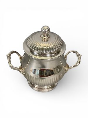 CHRISTOFLE. Sucrier collection Gallia en métal argenté à déc… - Photo 1