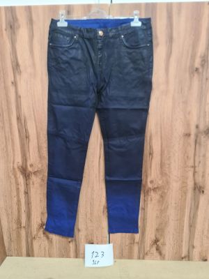 Lot de 96 pantalons femme effet enduit ? Tailles diffrentes…
