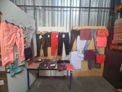 Lot de 30 pices de vtements femme ? Taille 44