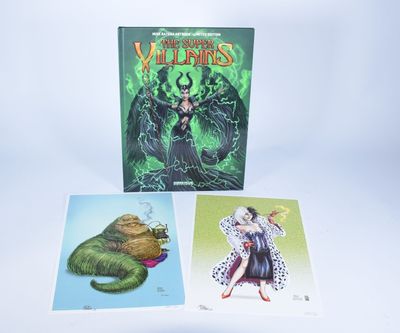trois cartes représentant une femme et un lézard