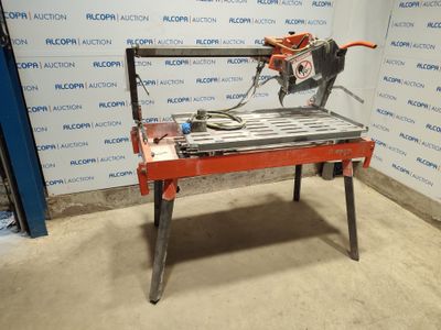 a picture of a table with a tile saw on it