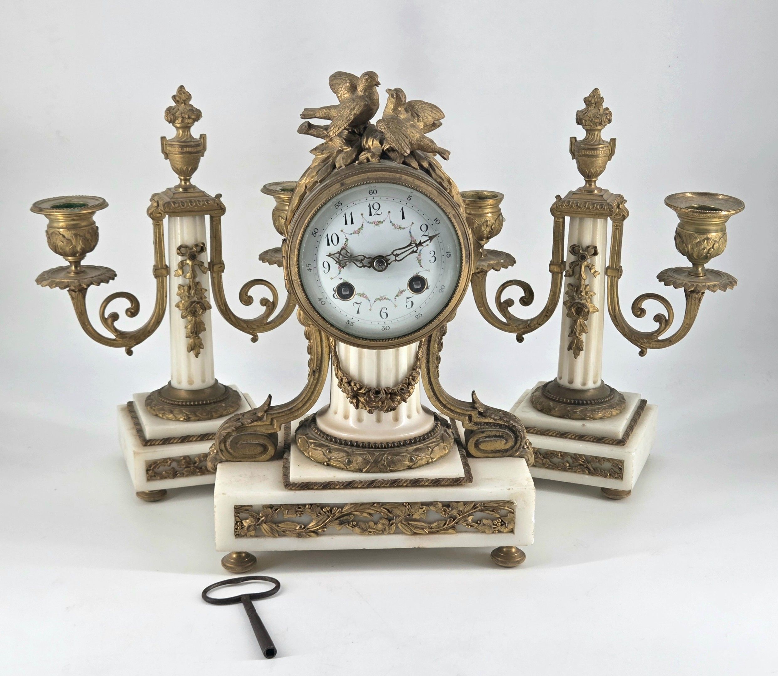 Objets d'art & Curiosités