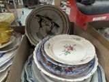 a lot of plates that are stacked on top of each other