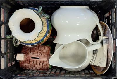 un conteneur contenant de nombreux objets