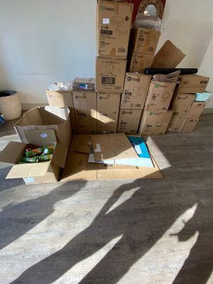 VENTE SUR DESIGNATION - LOT 26 - Vaisselle jetable : bols en carton, p - Photo 1