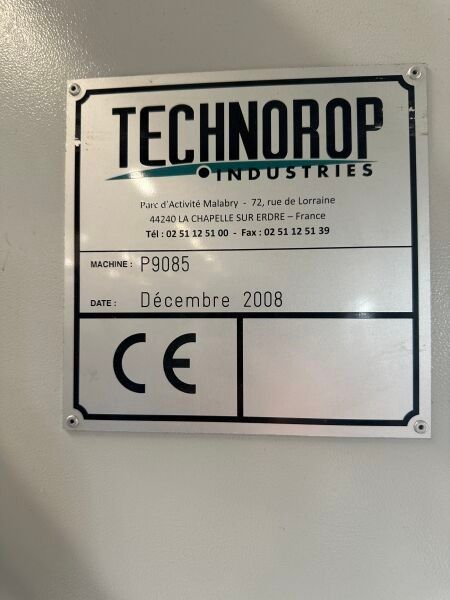 1 ficheuse dormant pvc DGM Technorop Vertical