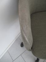 Fauteuil de bureau tissu vert amande sur roulettes (photo 2)
