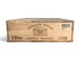 la caisse est vide et prête à être remplie de vin